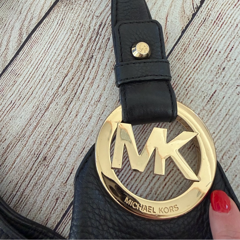 Michael Kors Shoulder Bag - Picture 2 of 5
